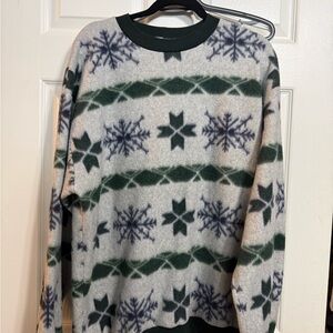 Snowflake Pattern Sweater - Green and Gray
